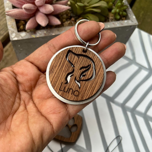 Outlined Dog Shadow Key Chain